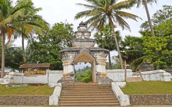 Ngôi danh lam cổ tự Visunnarat ở Luang Prabang, Lào